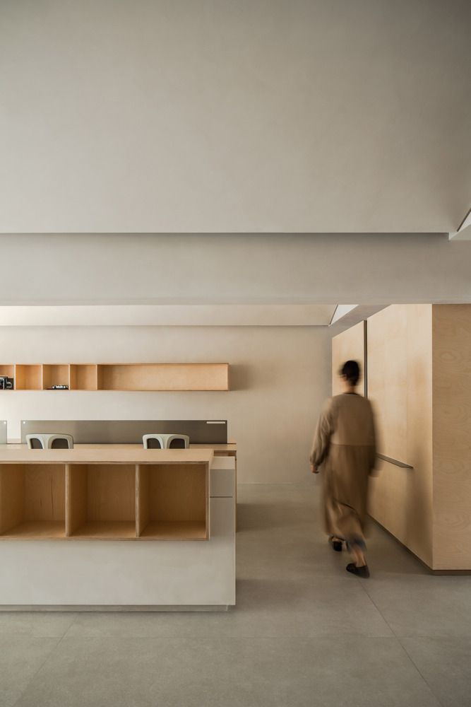 a contemplative office interior in hangzhou that accentuates clarity ...