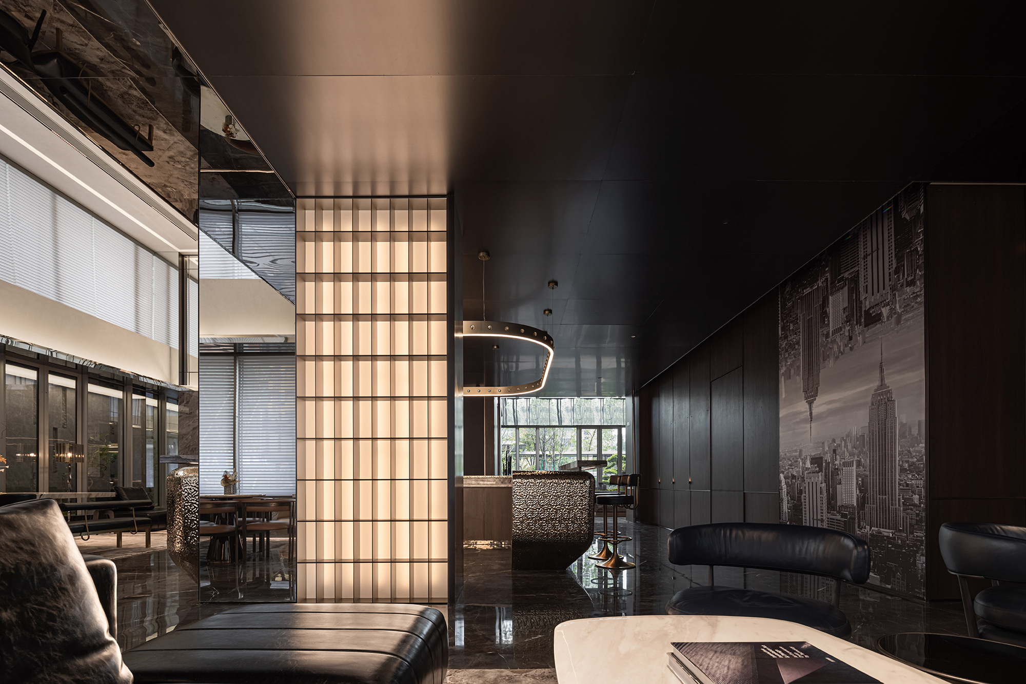 a reflection of life and the city at skyline mansion experience center ...