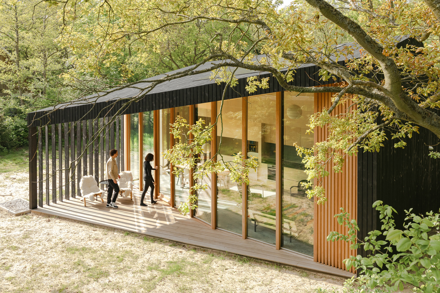 a warm and compact sustainable holiday home in de koog netherlands