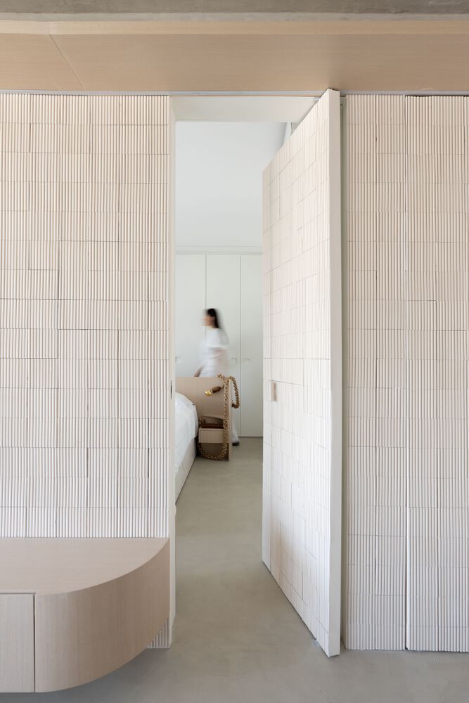 tips: how to elevate your apartment interior with light and airiness ...