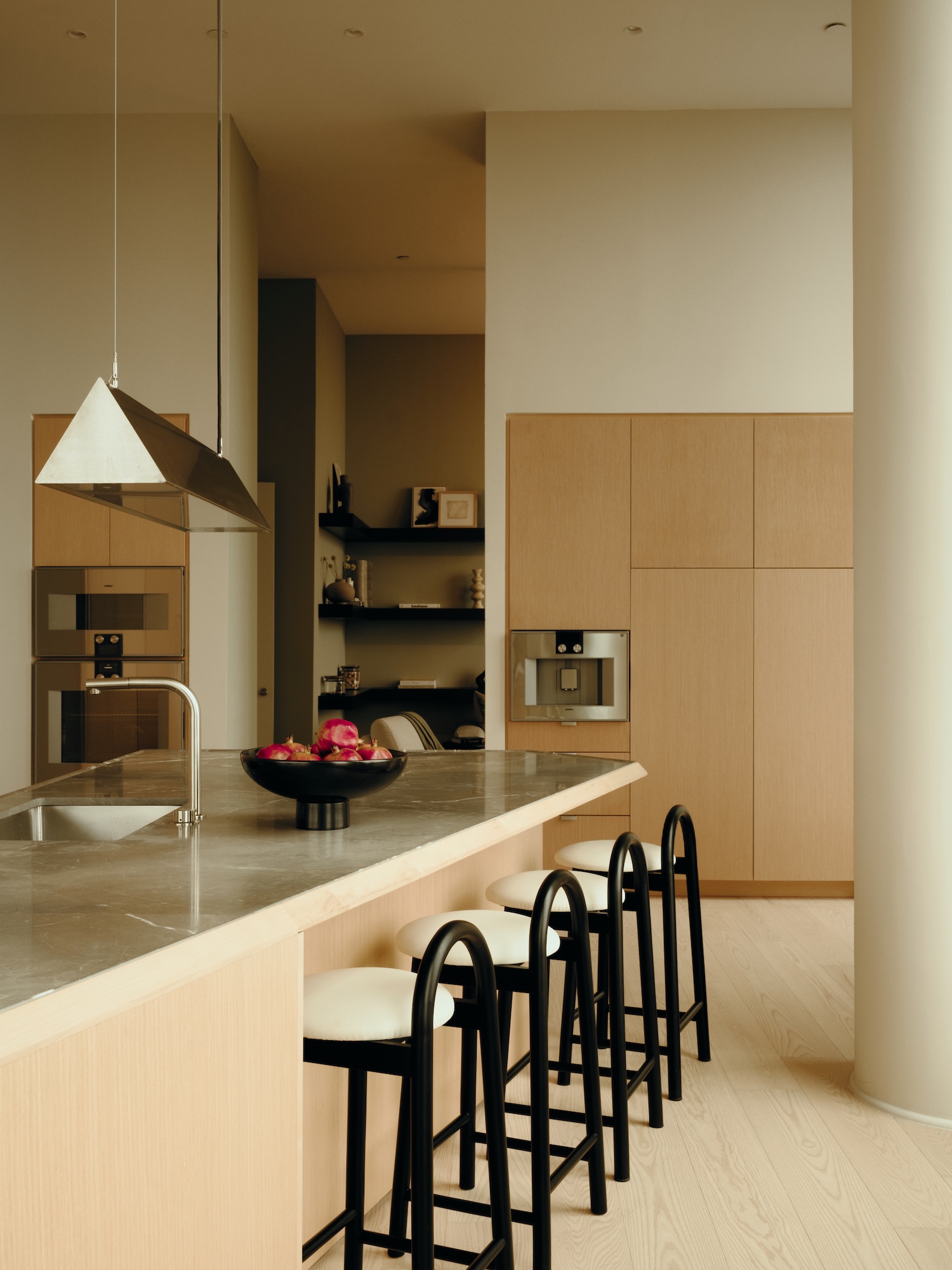 Photo inspiration: Natural And Earthy Serenity At Olympia Dumbo S Penthouse B Photo Inspiration