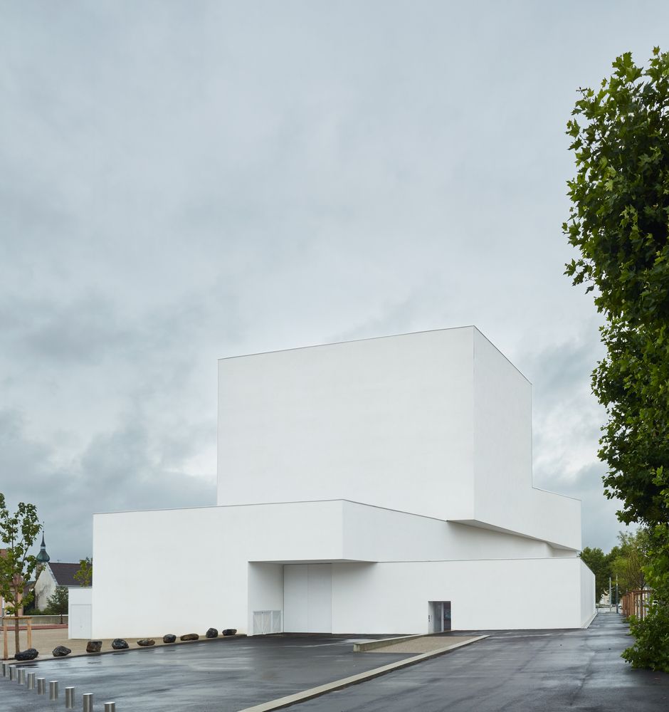 news: 6 architecturally stunning french museums to add to your list ...