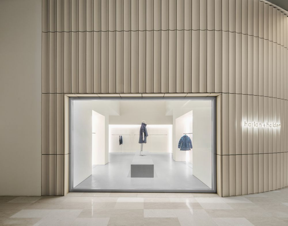 Gallery of LOUIS VUITTON Maison Osaka Midosuji / Jun Aoki & Associates - 10