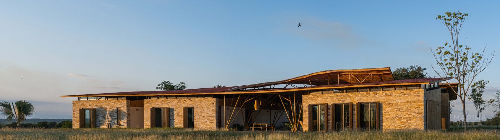 News: Marina Vella Arquitectura Utilizes Locally Harvested Materials to Create a Back-to-nature Traversa House
