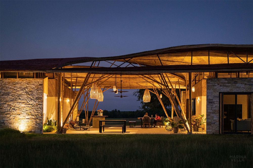 News: Marina Vella Arquitectura Utilizes Locally Harvested Materials to Create a Back-to-nature Traversa House News: Marina Vella Arquitectura Utilizes Locally Harvested Materials to Create a Back-to-nature Traversa House