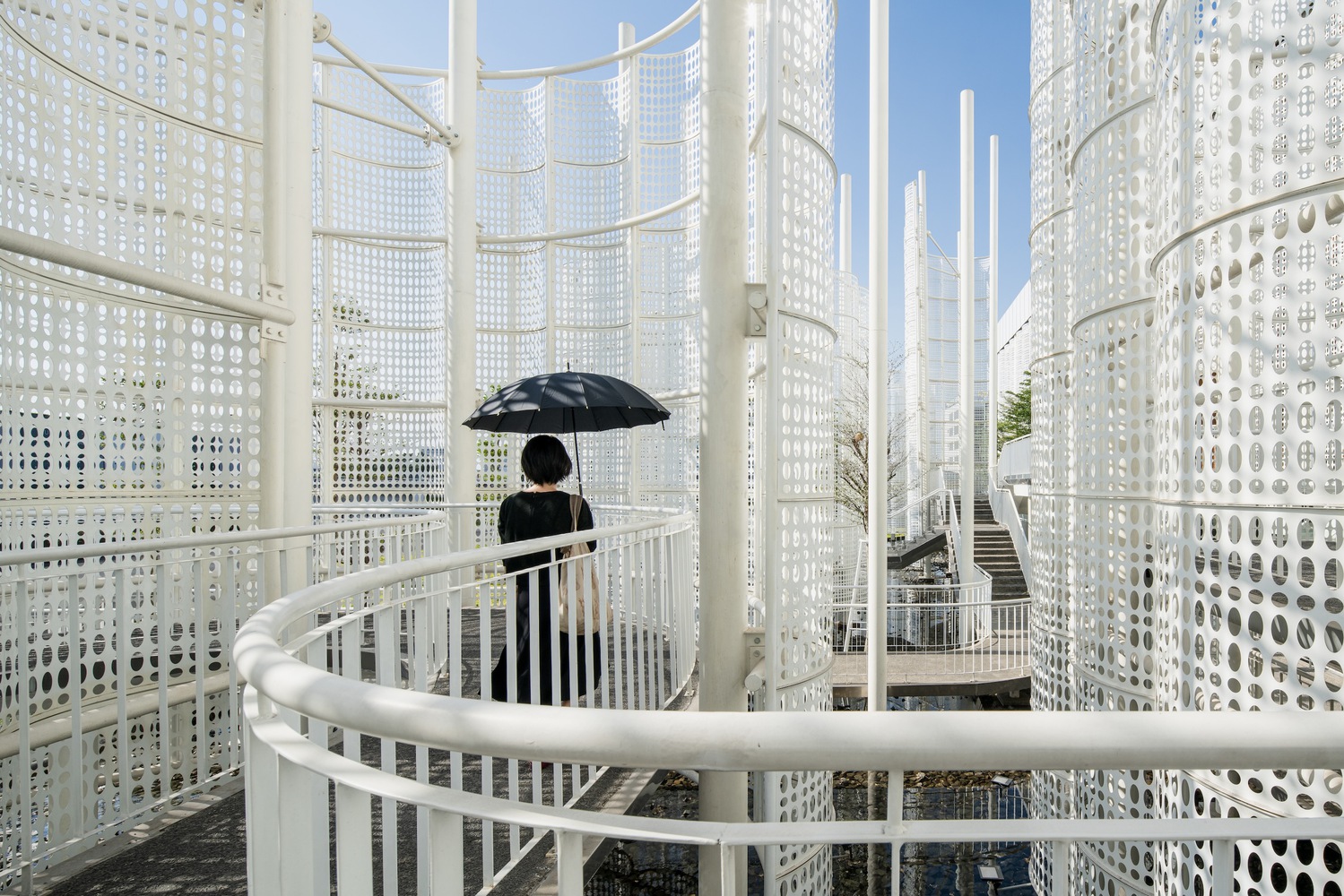 news: craftsmanship and cutting-edge designs create illusions of