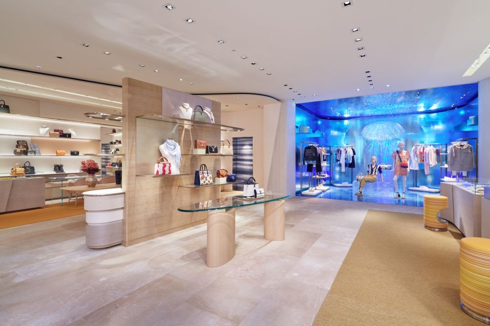 news: shimmering and rhythmic, inside the water-like louis vuitton building  in ginza tokyo