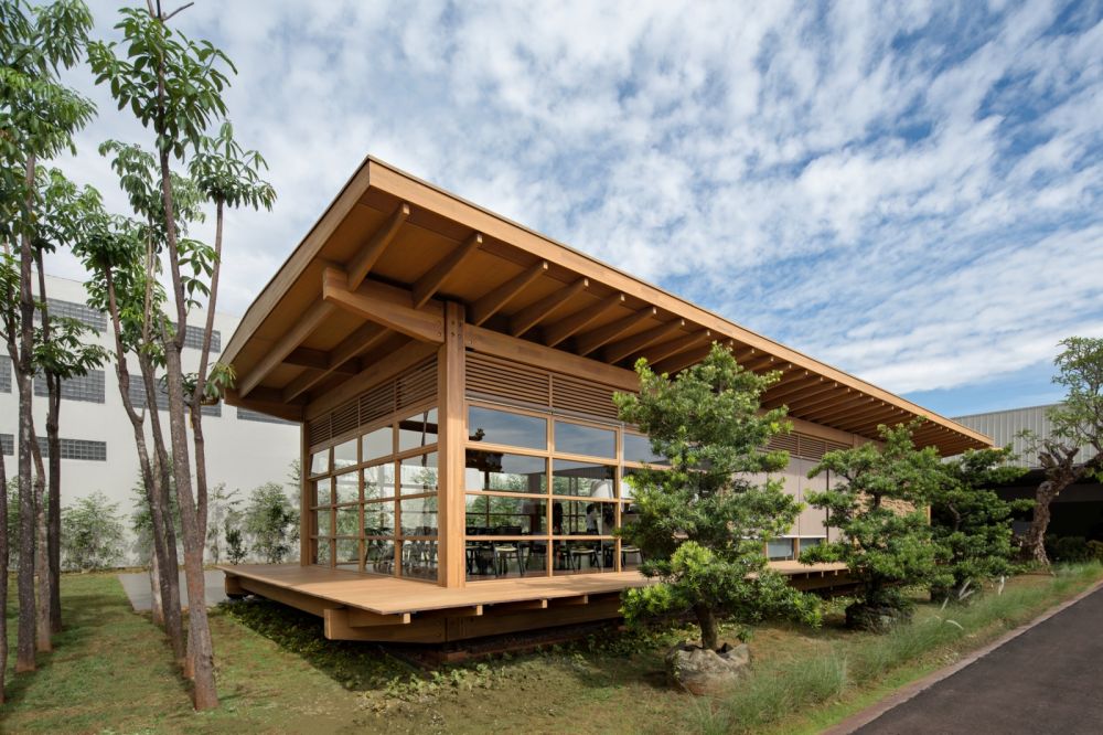 the first all-wood farm-to-table cafe built in under two weeks ...